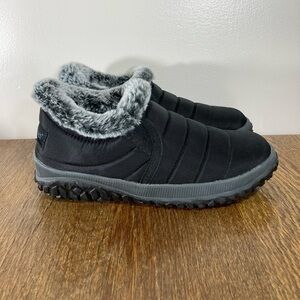 NWT Minnetonka Timpson Water Resistant Nylon Slip On Women’s Size 7 Black